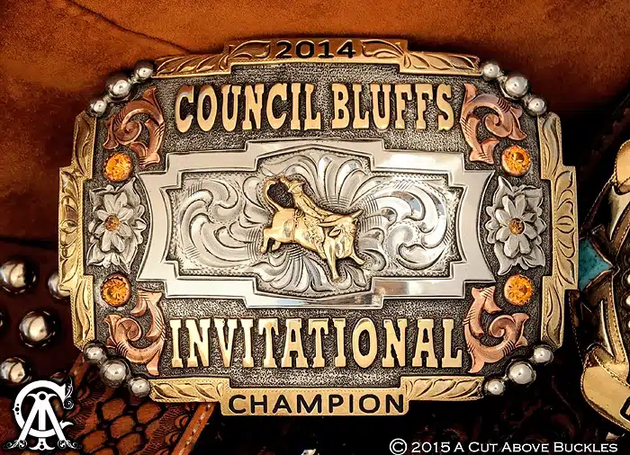 #00055: *Fan Favorite* Engraved and Antiqued Background, 3 Tone Trophy Buckle
